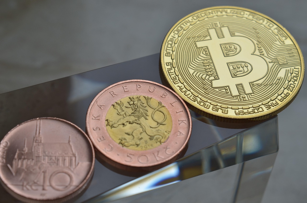 马斯克回归特斯拉、减少DOGE工作！TSLA与狗狗币双双暴涨