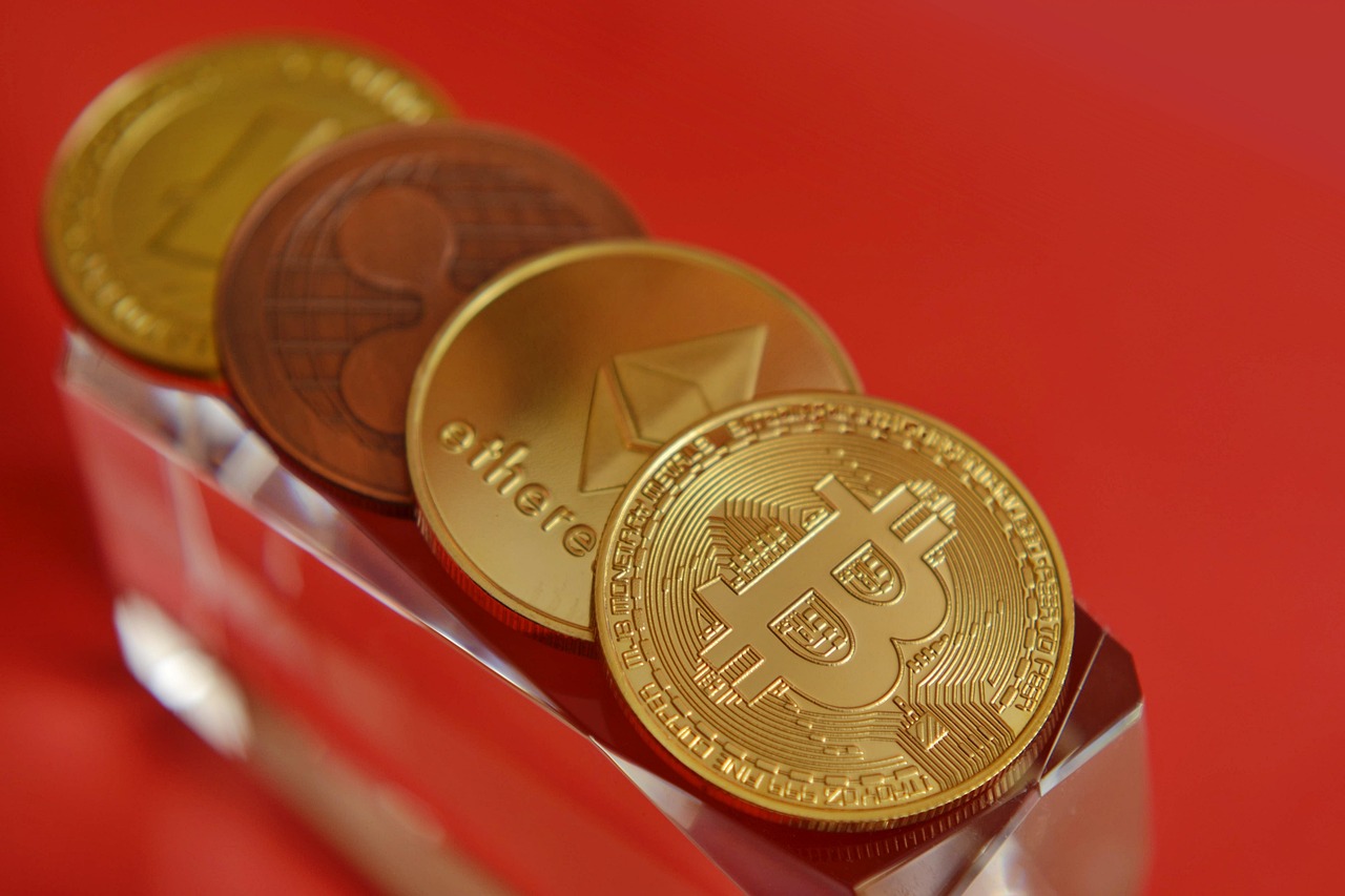 马斯克回归特斯拉、减少DOGE工作！TSLA与狗狗币双双暴涨